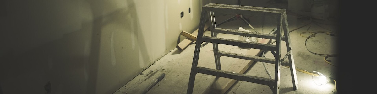 Ladder Safety Dos and Donts Ladder Safety Dos and Donts